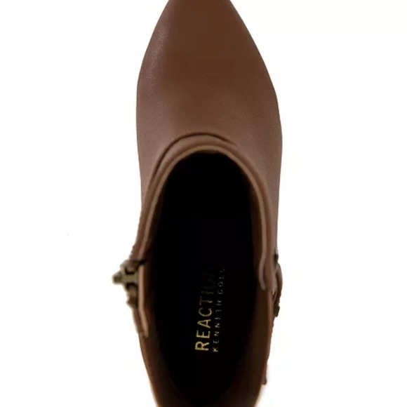 NWT Kenneth Cole Reaction
Women's Emmie Wedge Dress Booties - Picture 4 of 7